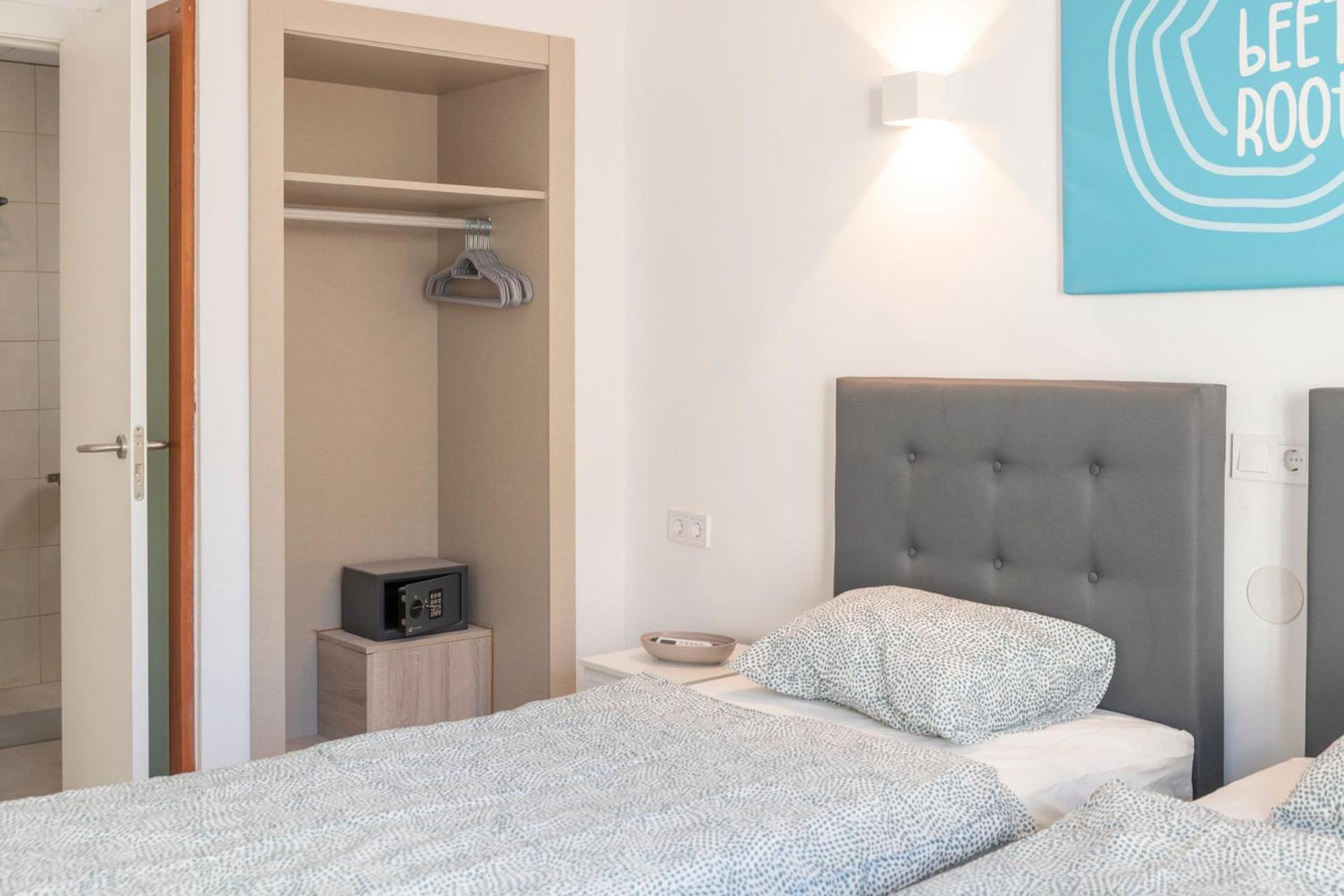 Beetroot, Jedes Zimmer Verfuegt Ueber Smart Tv , Eigenes Bad Mit Regendusche Und Balkon 루크마호르 외부 사진