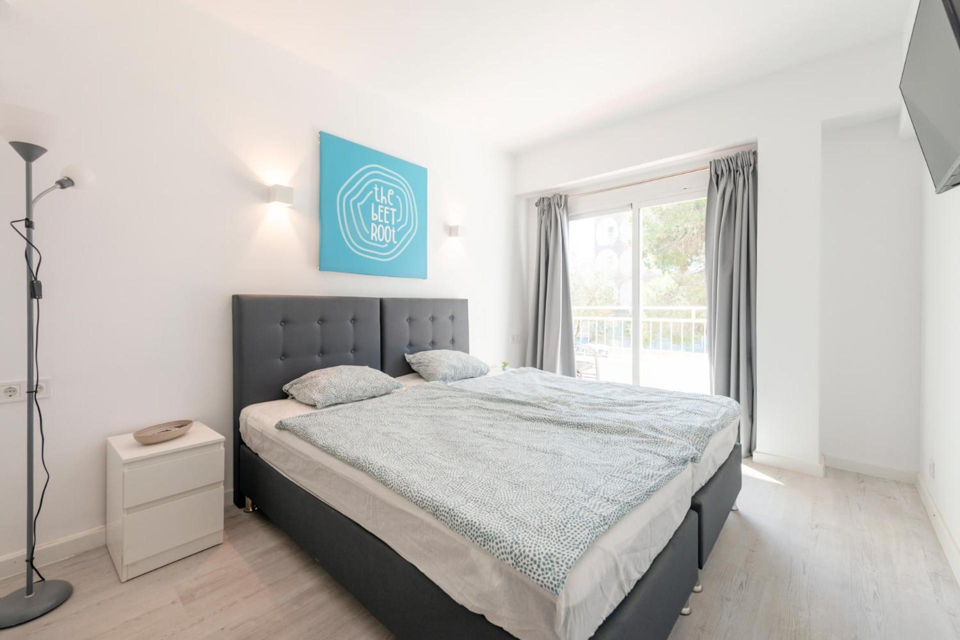 Beetroot, Jedes Zimmer Verfuegt Ueber Smart Tv , Eigenes Bad Mit Regendusche Und Balkon 루크마호르 외부 사진